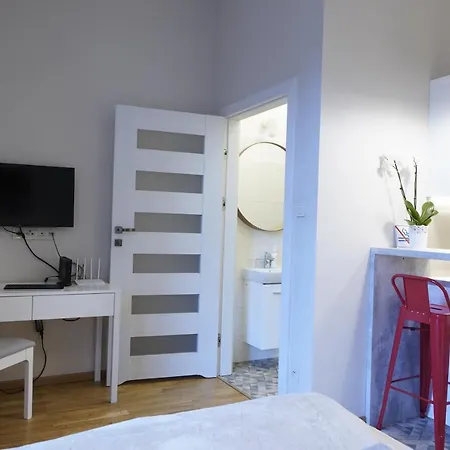 Kyhash Kazimierz Starowislna 36 Krakow